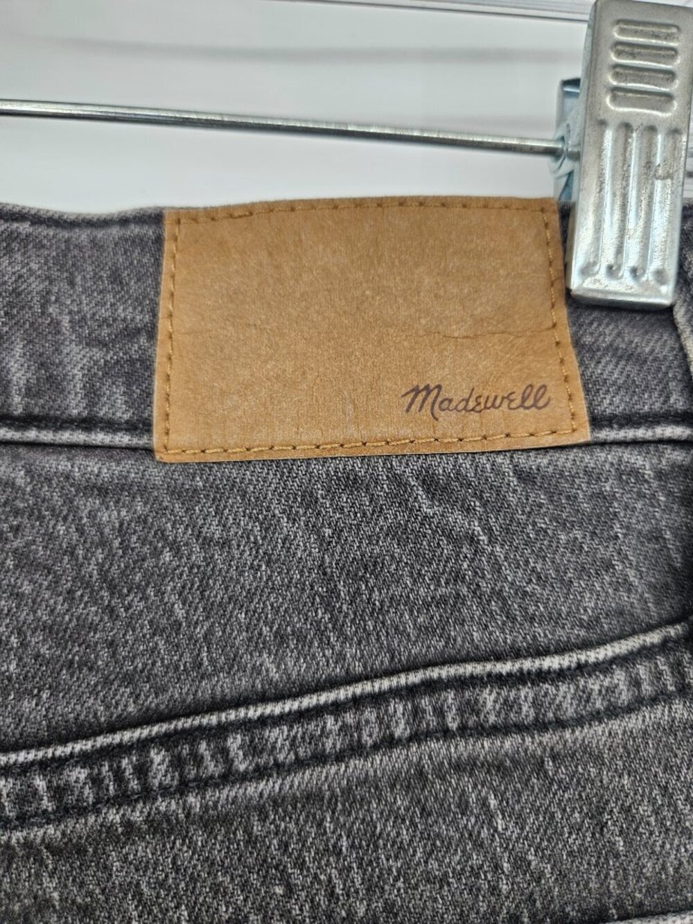 Madewell Perfect Vintage Jean Lunar Wash Women's Size 25 High Rise Tapered Denim - Picture 4 of 11
